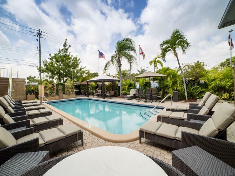 Sheridan Hostel Dania Beach Exterior photo