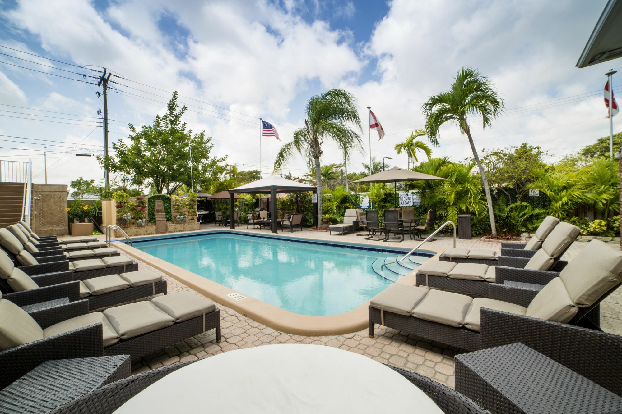 Sheridan Hostel Dania Beach Exterior photo
